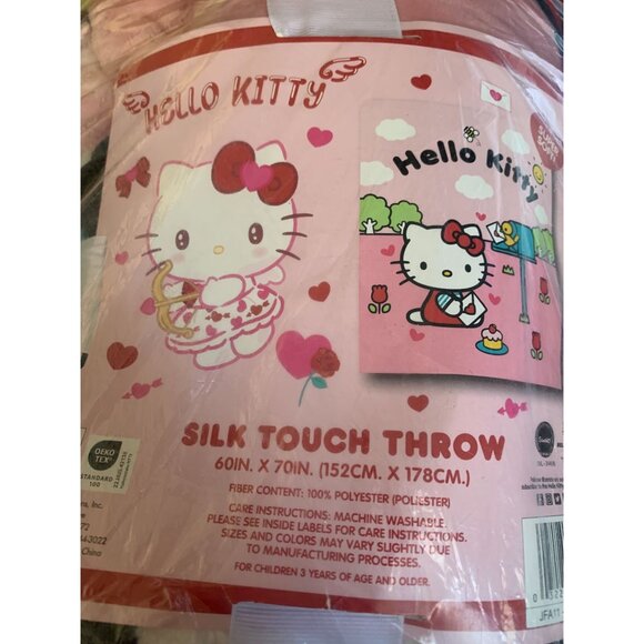 Hello Kitty Silk Touch Throw Blanket 60in X 70in Pink & Multicolor 100% Polyeste - Picture 1 of 3